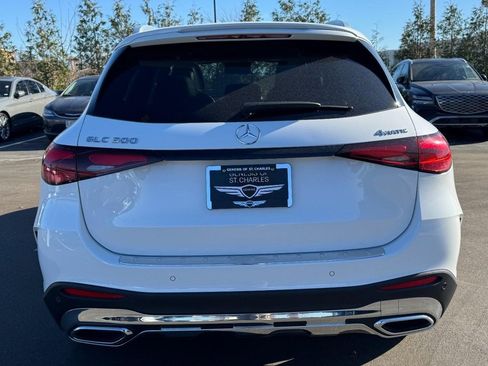 Used 2024 Mercedes-Benz GLC 300 4MATIC image 4