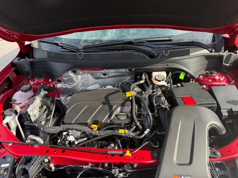 New 2026 Chevrolet Trax LT w/ Driver Confidence Package image 21