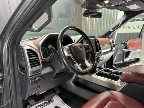 Used 2022 Ford F250 Platinum w/ FX4 Off-Road Package AWD/4WD image 20