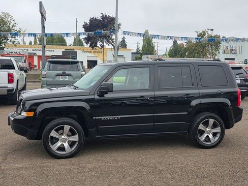 Used 2016 Jeep Patriot Sport image 6