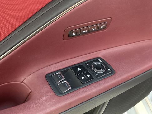 Used 2021 Lexus LC 500 Convertible image 23