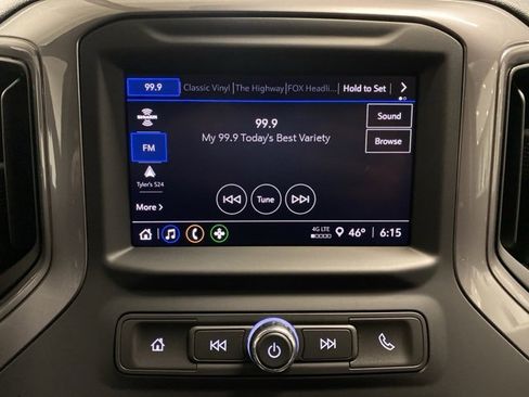 Certified 2022 Chevrolet Silverado 1500 Custom image 20