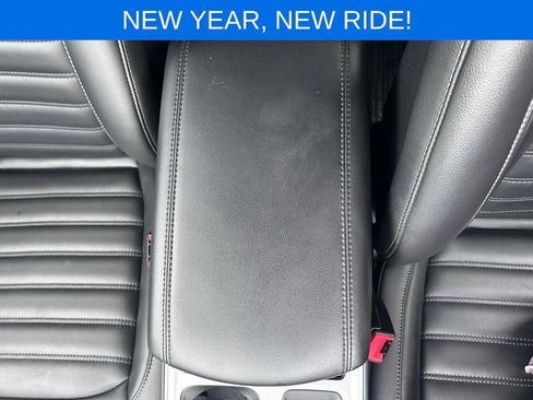 Certified 2024 Ford Edge SEL w/ Convenience Package image 24