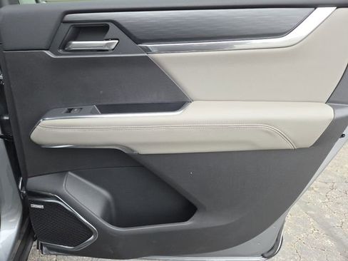 New 2026 GMC Acadia Elevation w/ Black Edition image 28