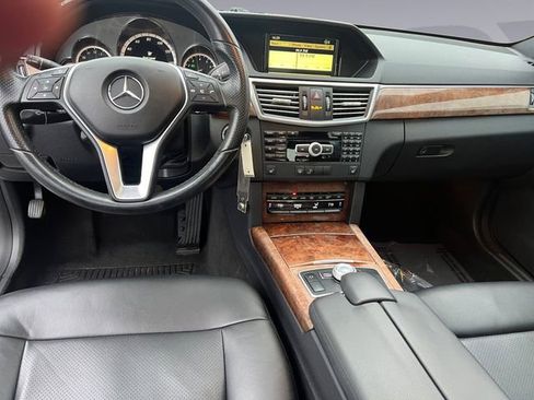 Used 2012 Mercedes-Benz E 350 4MATIC Sedan image 12