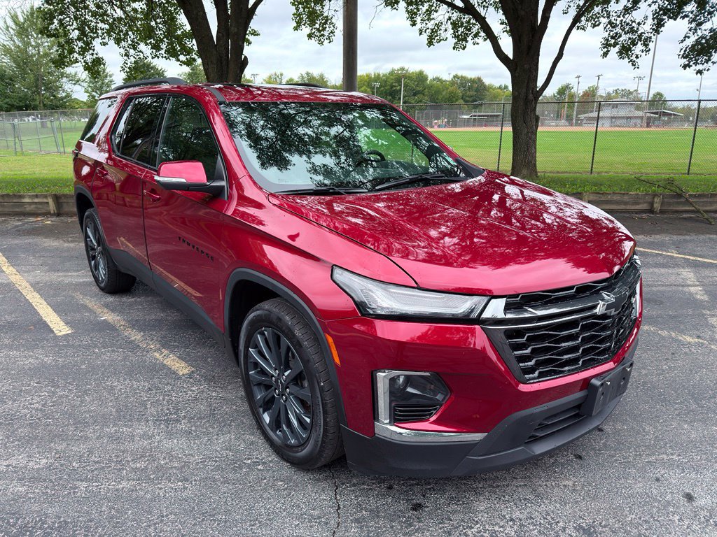 Used 2023 Chevrolet Traverse RS w/ LPO, Floor Liner Package AWD/4WD image 10
