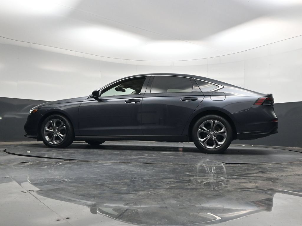 Used 2024 Honda Accord EX image 31
