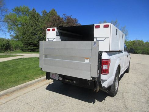 Used 2018 Ford F150 XL w/ Equipment Group 101A Mid RWD image 7
