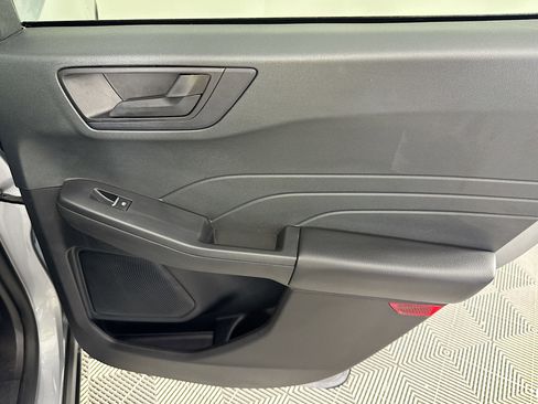 Used 2023 Ford Escape Active w/ Tech Pack #1 FWD image 47