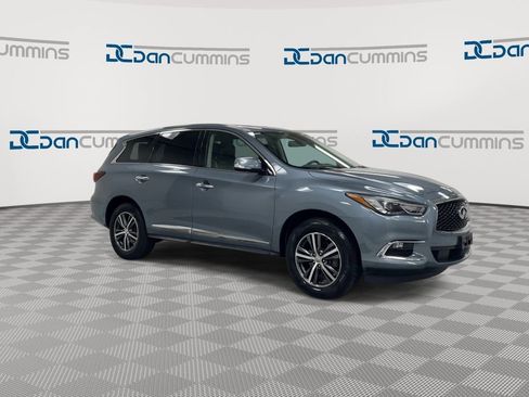 Used 2018 INFINITI QX60 Luxe image 2