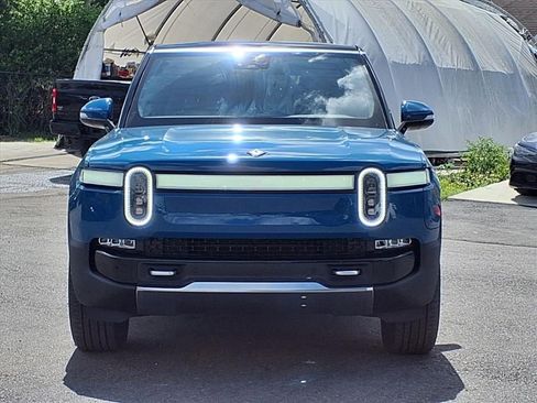 Used 2024 Rivian R1S Adventure AWD/4WD image 2
