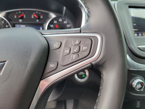 Used 2023 Chevrolet Equinox LT image 12