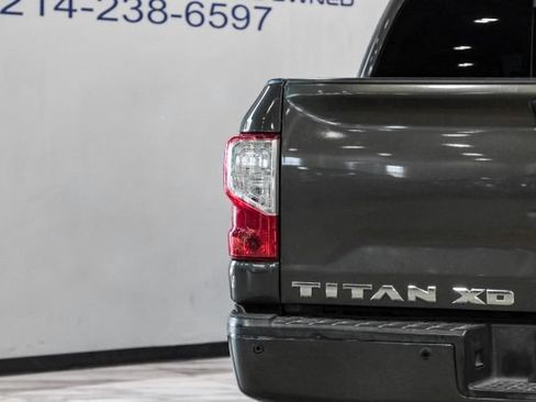 Used 2016 Nissan Titan SL AWD/4WD image 44