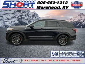 New 2026 Ford Explorer ST-Line w/ ST-Line Street Pack video 2