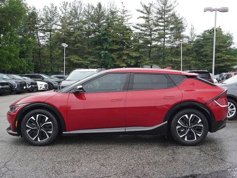 Used 2023 Kia EV6 Wind RWD image 17