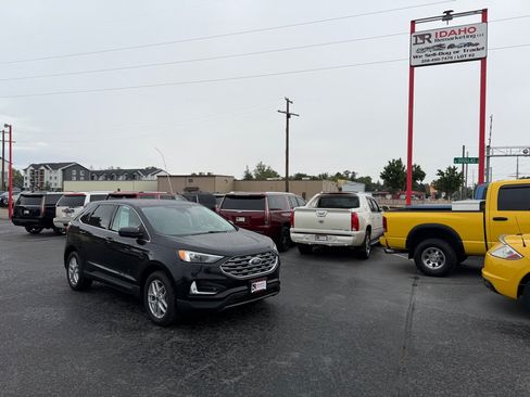 Used 2022 Ford Edge SEL AWD/4WD image 1