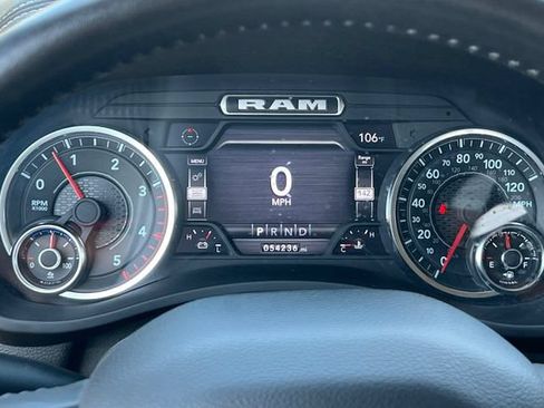 Used 2024 RAM 2500 Laramie AWD/4WD image 33