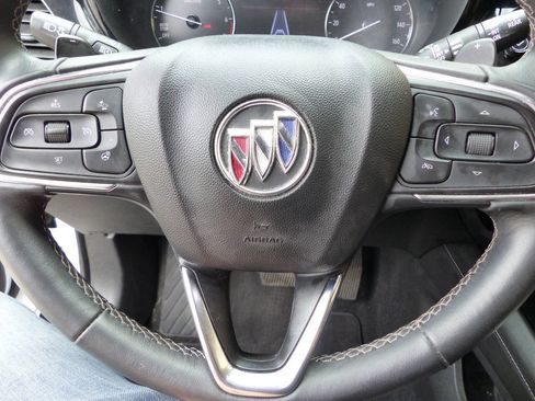 Used 2022 Buick Envision Preferred FWD image 30