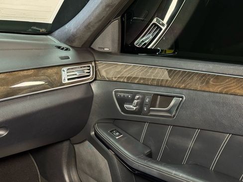 Used 2014 Mercedes-Benz E 63 AMG S-Model image 28