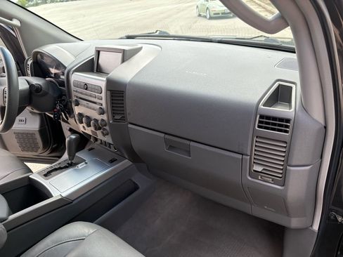 Used 2006 Nissan Armada LE w/ (U06) Technology Pkg (LE) image 24
