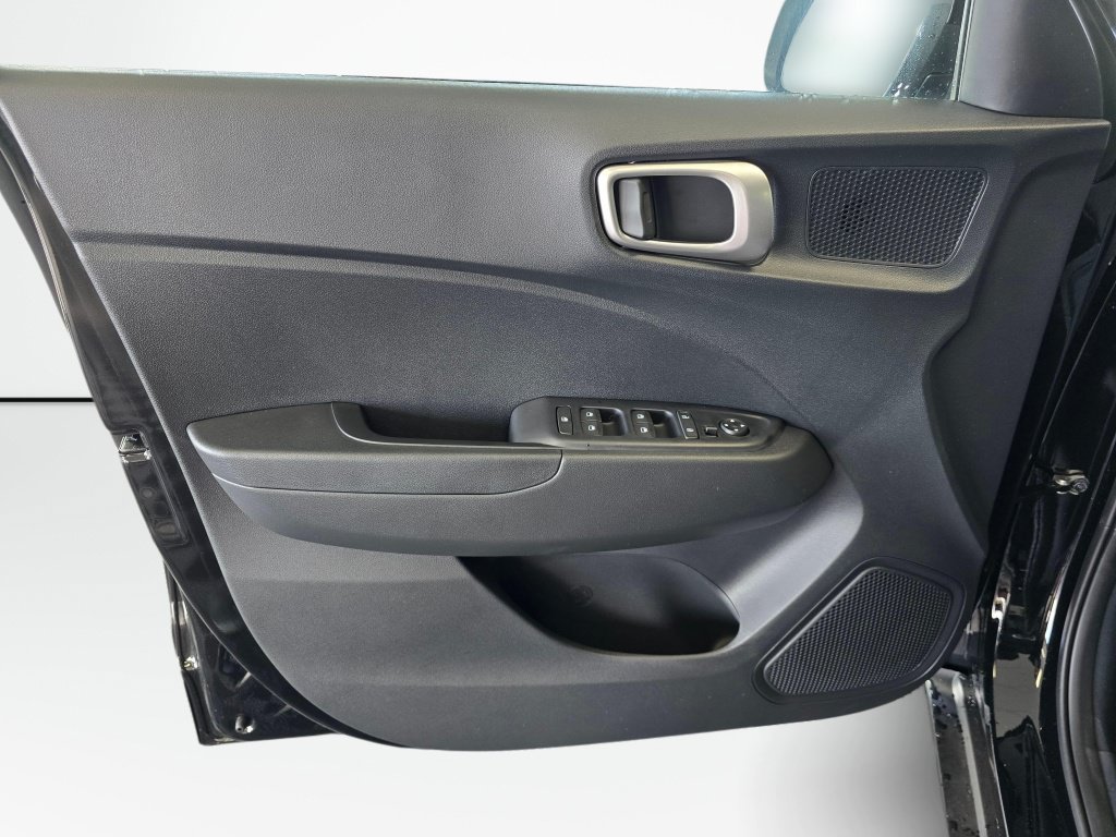 New 2026 Hyundai Venue SEL FWD image 33