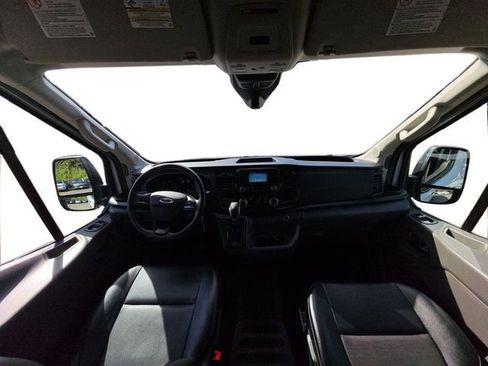 Used 2015 Jeep Cherokee Limited w/ Luxury Group AWD/4WD image 11