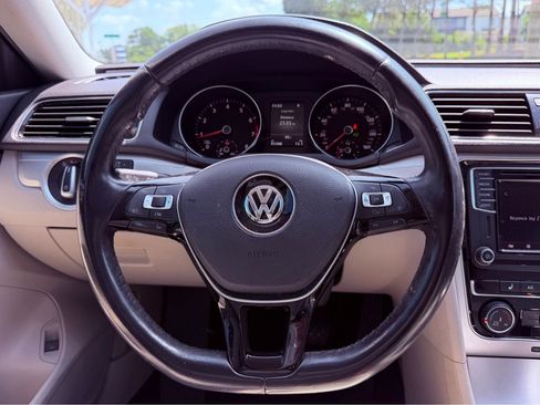 Used 2019 Volkswagen Passat 2.0T Wolfsburg w/ Wheels & Sunroof Package FWD image 20