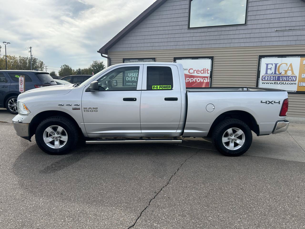 Used 2016 RAM 1500 ST w/ SXT Appearance Group AWD/4WD image 8