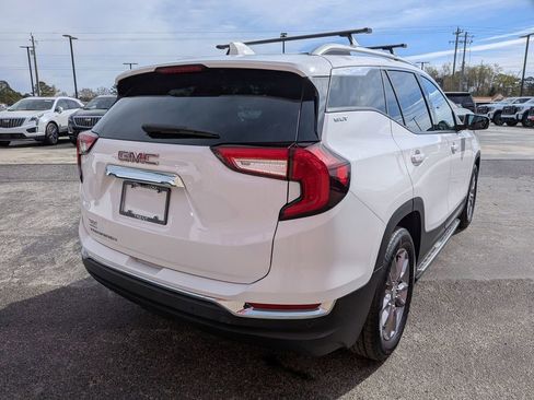 Used 2023 GMC Terrain SLT w/ Tech Package image 4
