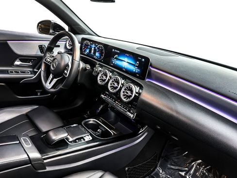 Used 2020 Mercedes-Benz A 220 A 220 Sedan image 17