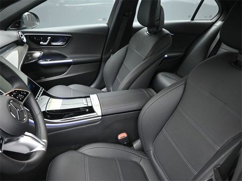 New 2025 Mercedes-Benz C 300 Sedan image 19