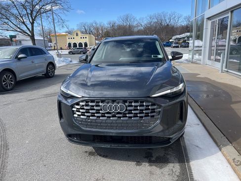 Used 2025 Audi Q5 Premium Plus w/ Premium Plus image 48