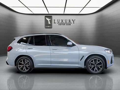 Used 2022 BMW X3 xDrive30i w/ M Sport Package 2 AWD/4WD image 9
