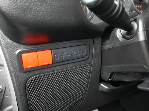 Used 2016 Jeep Wrangler Unlimited Rubicon AWD/4WD image 45