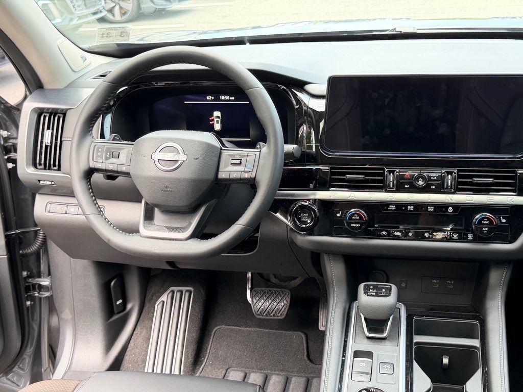 Used 2026 Nissan Pathfinder SL w/ SL Premium Package AWD/4WD image 22