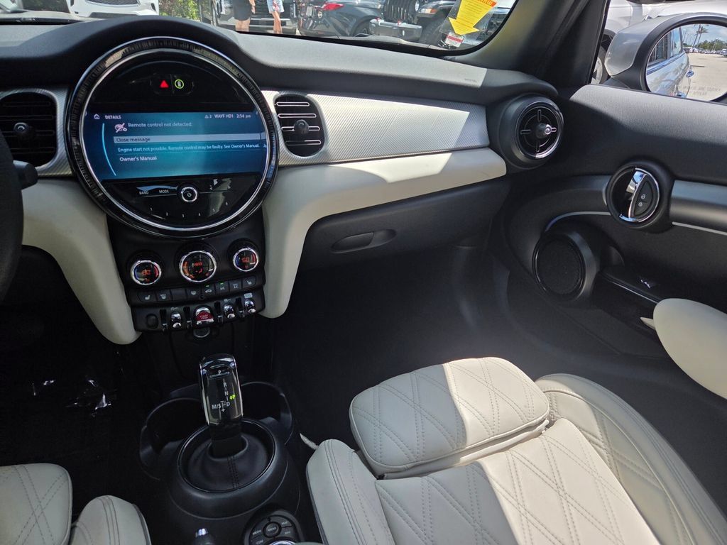 Used 2024 MINI Cooper S w/ Signature Upholstery Package FWD image 14
