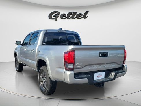 Used 2023 Toyota Tacoma SR5 w/ Technology Package AWD/4WD image 7