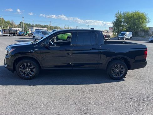 Used 2021 Honda Ridgeline Sport image 8