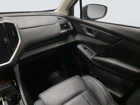 Used 2024 Subaru Ascent Limited AWD/4WD image 24