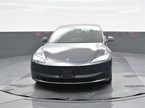 Used 2025 Tesla Model 3 Long Range image 30