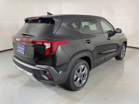 New 2026 Kia Seltos LX image 8