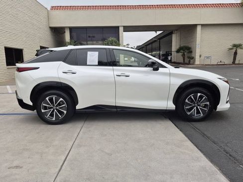 Used 2023 Lexus RZ 450e Premium w/ Technology Package AWD/4WD image 4
