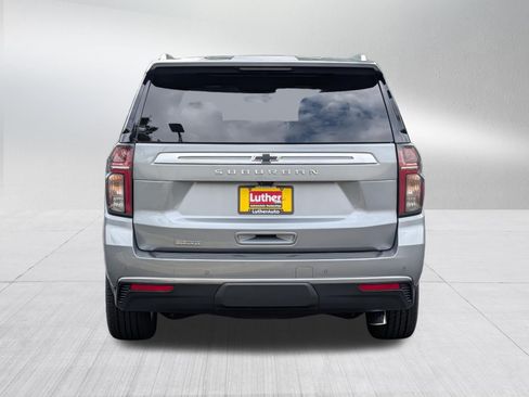 Used 2023 Chevrolet Suburban High Country w/ LPO, Illumination Package AWD/4WD image 6