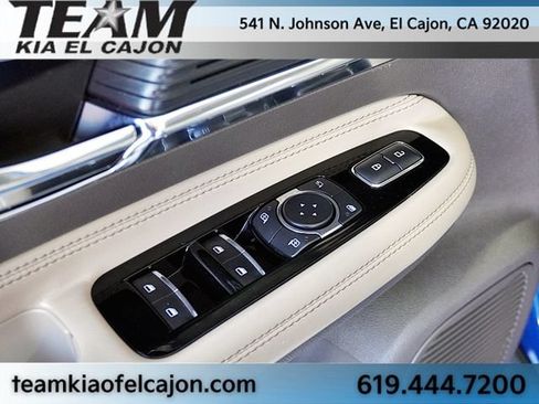 Used 2020 Lincoln Corsair FWD w/ Convenience Package image 26