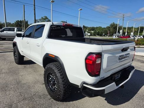 Used 2025 GMC Canyon AT4 AWD/4WD image 3