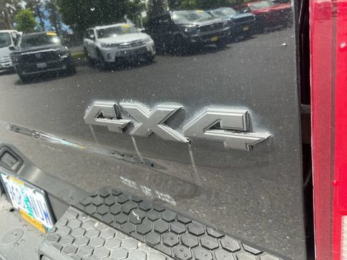 Used 2013 RAM 1500 Express AWD/4WD image 16