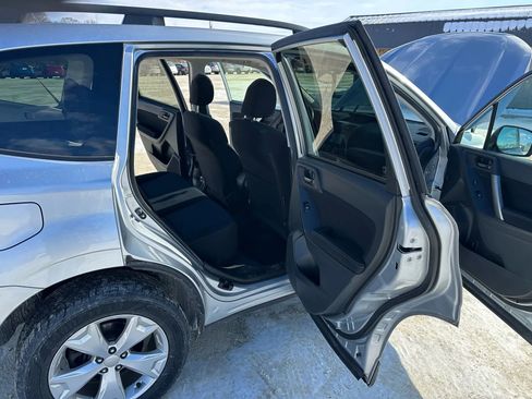 Used 2014 Subaru Forester 2.5i Premium image 13