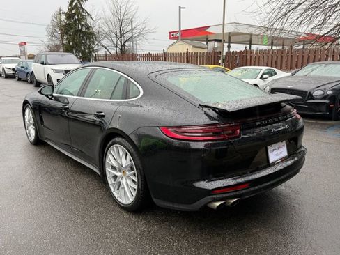 Used 2018 Porsche Panamera 4S image 7