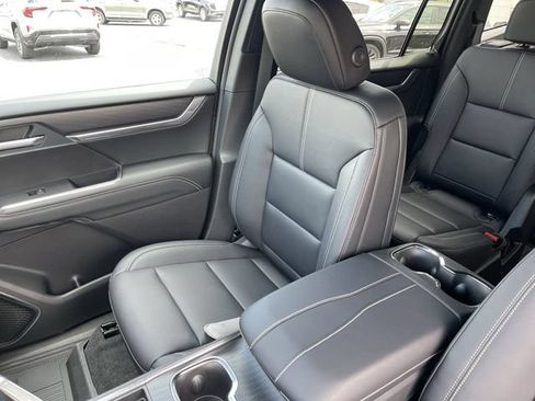 New 2026 GMC Acadia Elevation w/ Black Edition FWD image 26