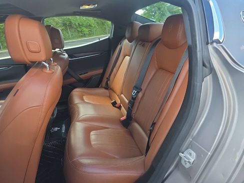 Used 2016 Maserati Ghibli S Q4 AWD/4WD image 29